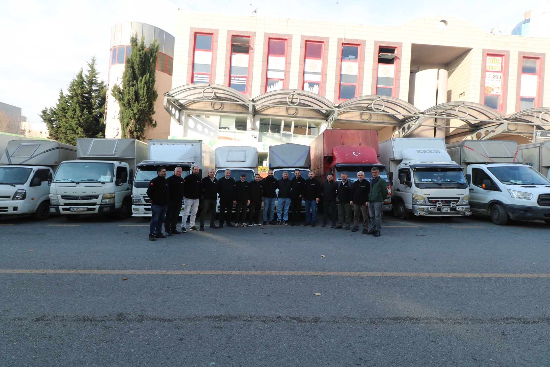 GİY-TEKS tır ile şehirler arası taşımacılık — komple yük nakliye